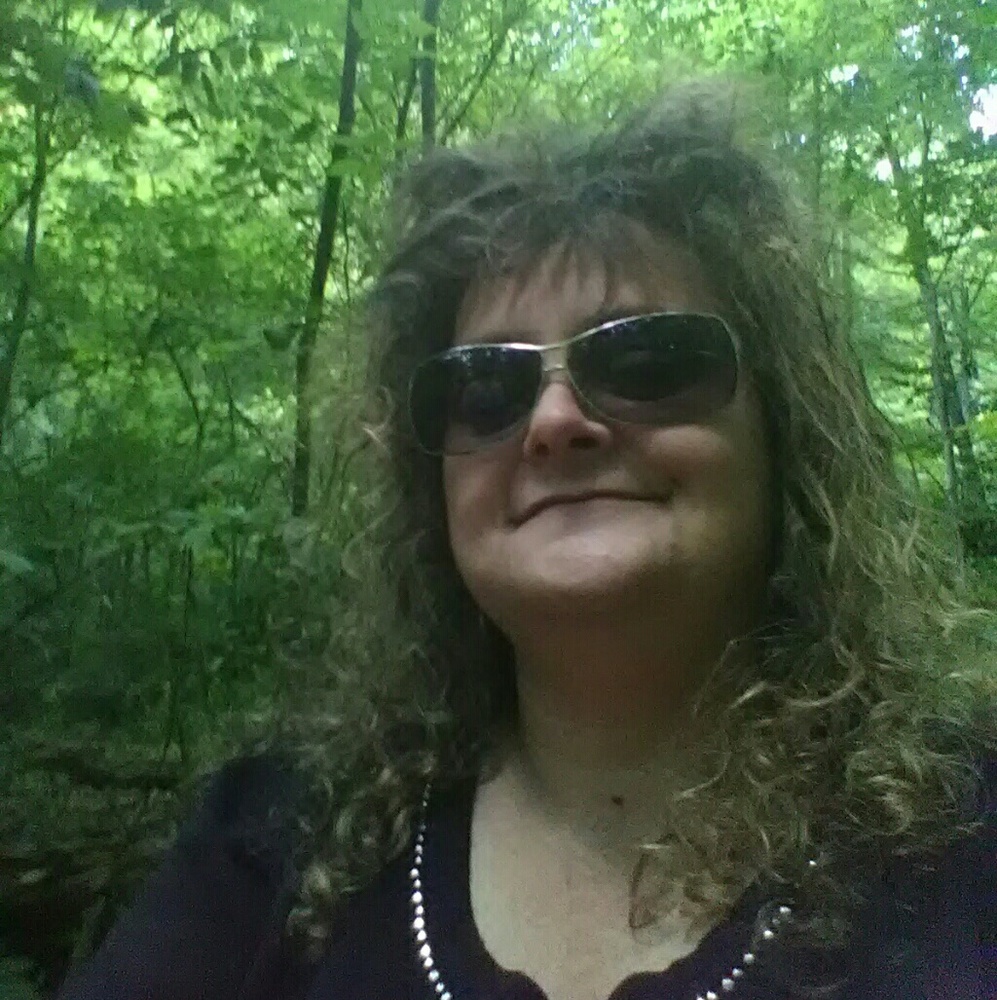 Meet your Posher, Christy